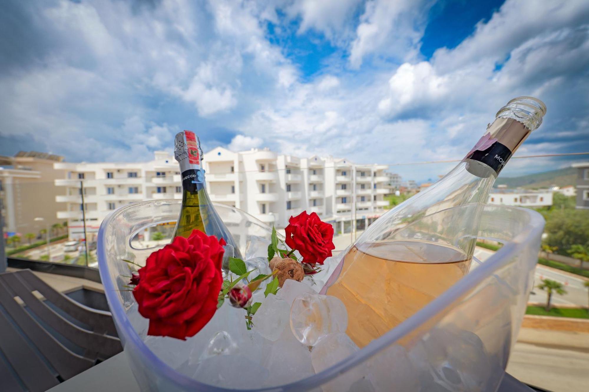 Hotel Kroi Ksamil Exterior photo